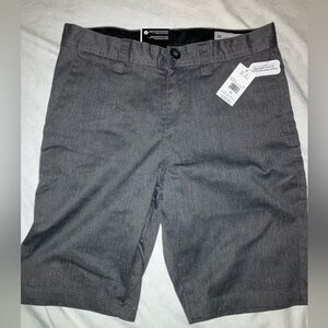 Volcom Frickin NEW  men’s modern straight chino shorts sz 30 gray NWT $52 retail